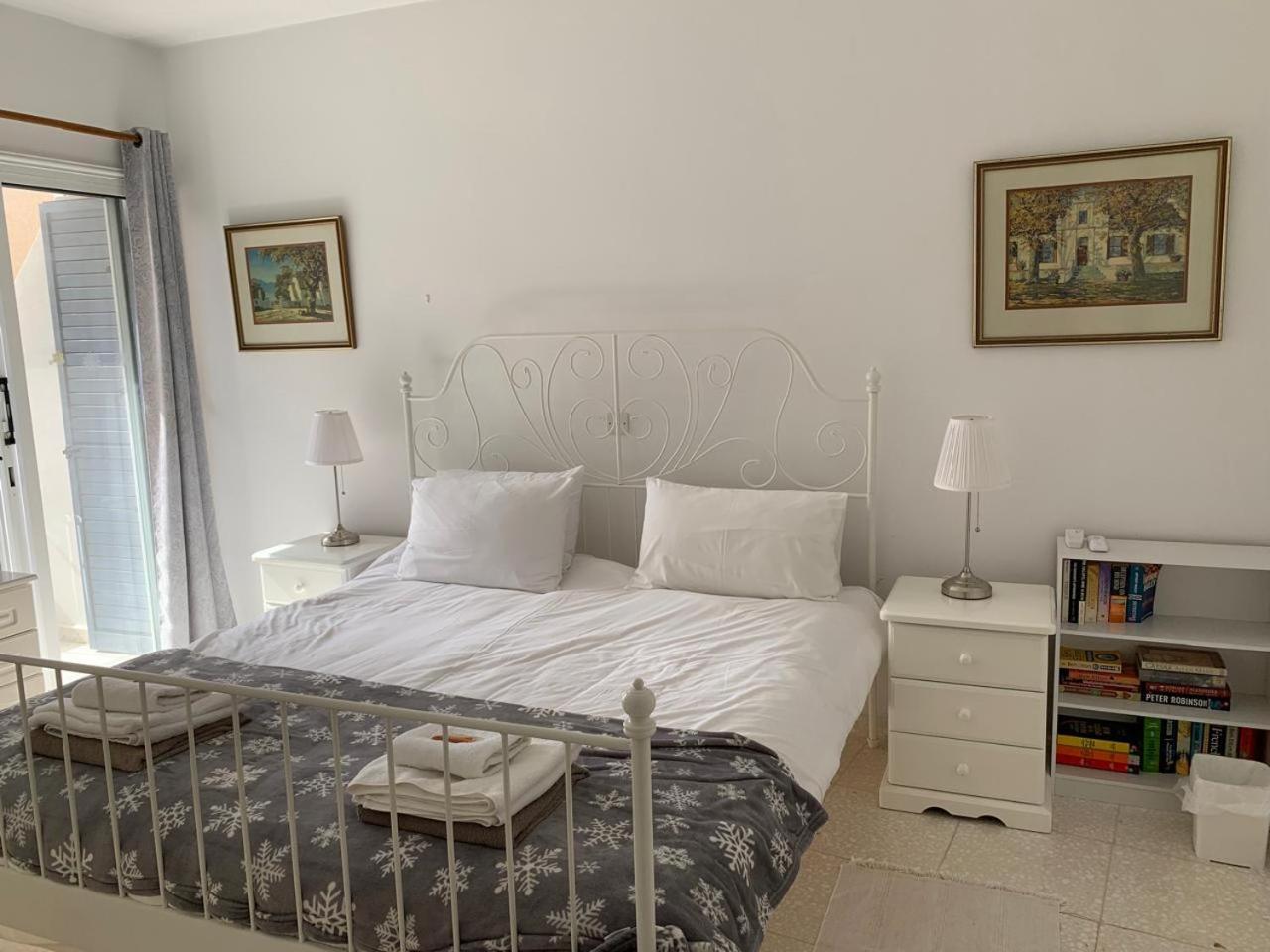 King'S Palace - Spacious 2 Bed, 2 Bath With Sea And Pool Views Pafos Zewnętrze zdjęcie